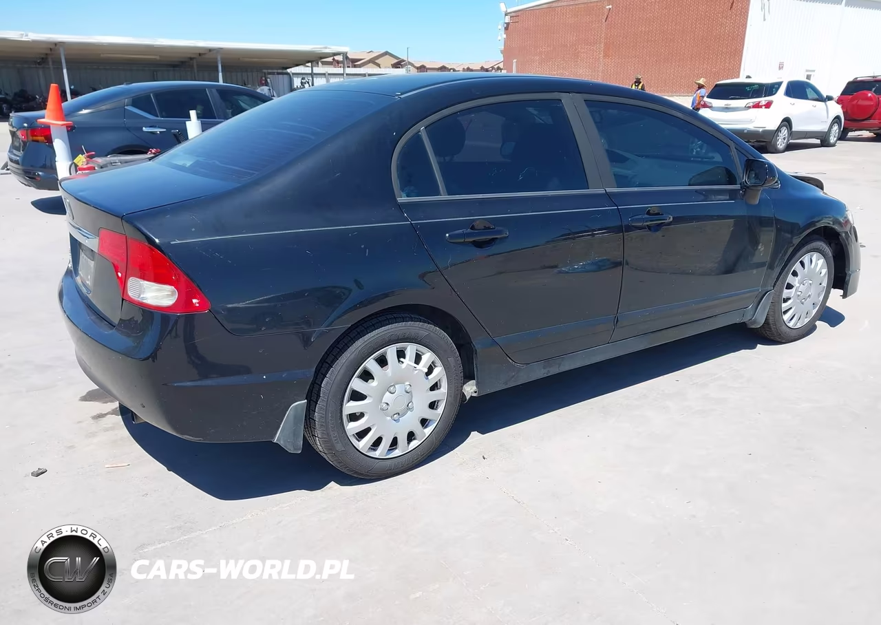 2010 Honda Civic Lx VIN:19XFA1F53AE053784 - 4