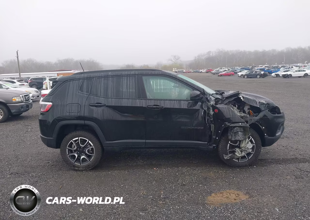 2024 Jeep Compass Trailhawk 4X4 VIN:3C4NJDDN5RT137063 - 13
