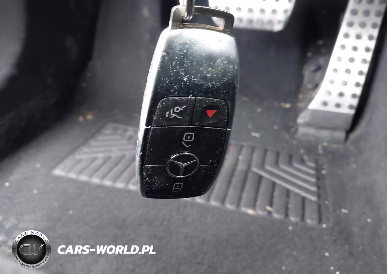 2021 Mercedes-Benz C 300 Sedan VIN:W1KWF8DB2MR648644 - 11