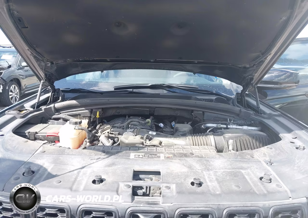 2023 Jeep Grand Cherokee L Limited 4X2 VIN:1C4RJJBG9P8755132 - 10