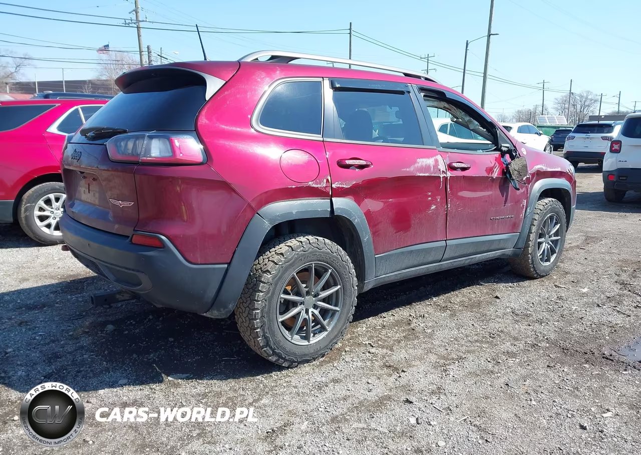 2019 Jeep Cherokee Trailhawk 4X4 VIN:1C4PJMBX6KD200308 - 4