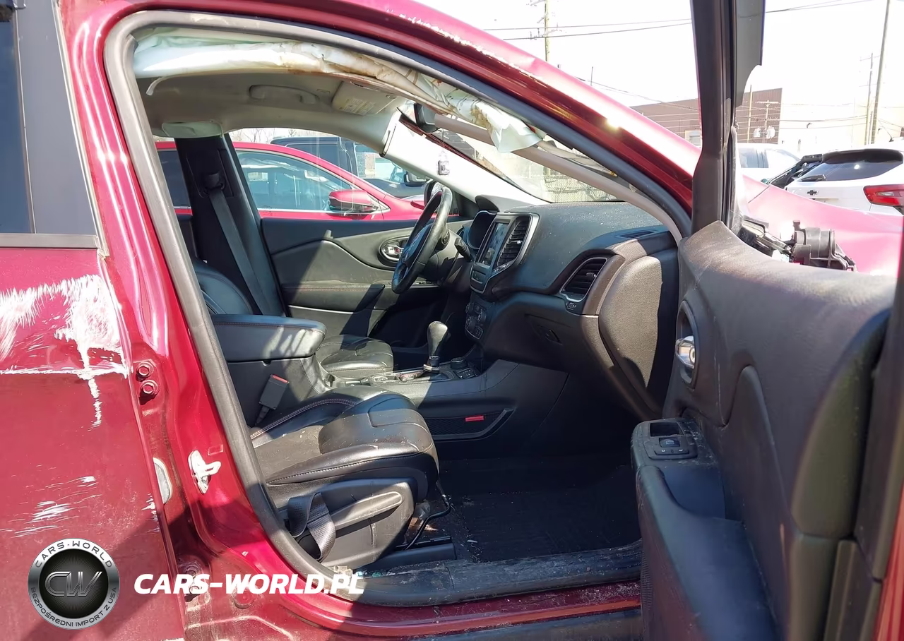 2019 Jeep Cherokee Trailhawk 4X4 VIN:1C4PJMBX6KD200308 - 5
