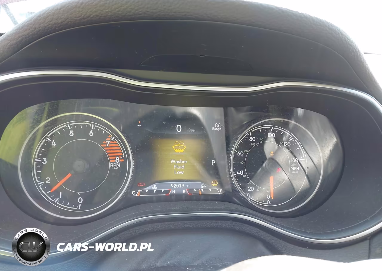 2019 Jeep Cherokee Trailhawk 4X4 VIN:1C4PJMBX6KD200308 - 7