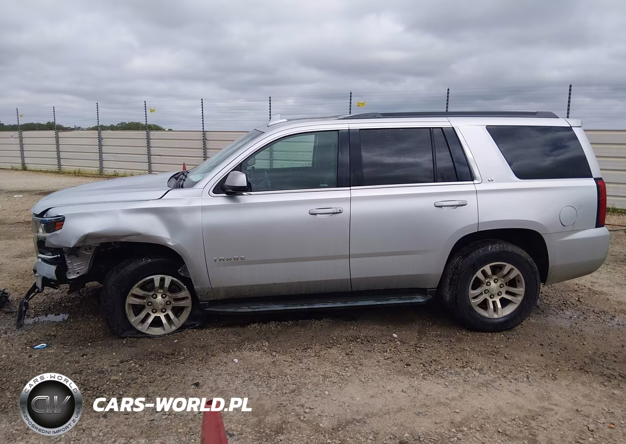 2018 Chevrolet Tahoe Lt VIN:1GNSCBKC4JR199691 - 14