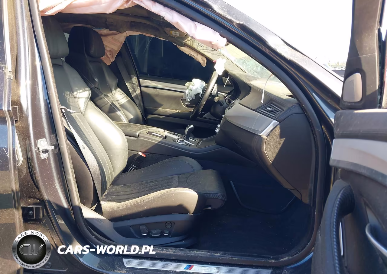 2013 BMW M5 VIN:WBSFV9C57DC772418 - 5