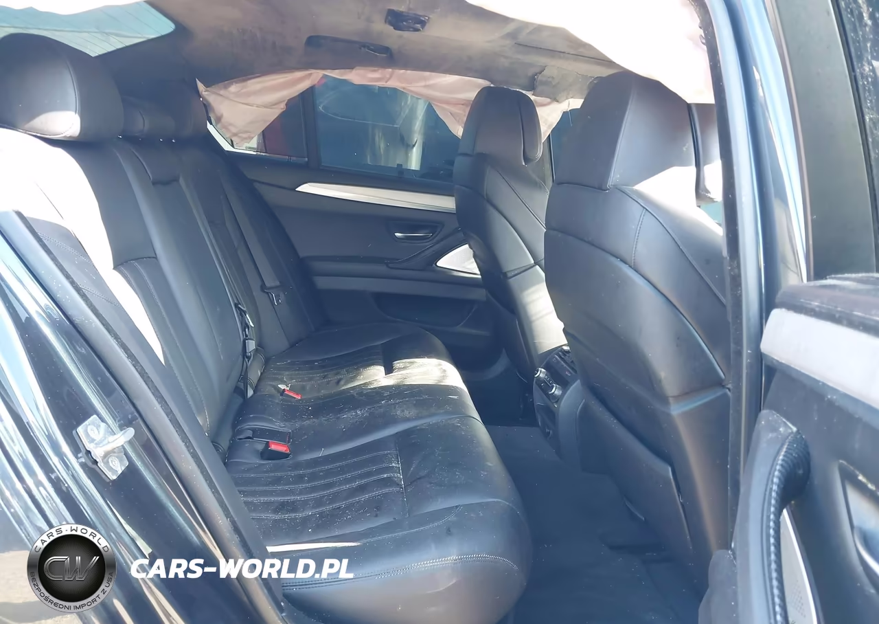 2013 BMW M5 VIN:WBSFV9C57DC772418 - 8