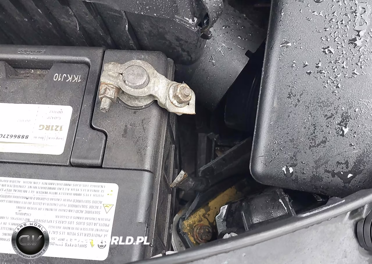 2008 Hyundai Accent Gs VIN:KMHCM36CX8U058766 - 19
