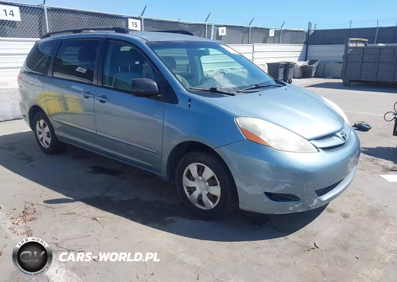 2008 Toyota Sienna Le