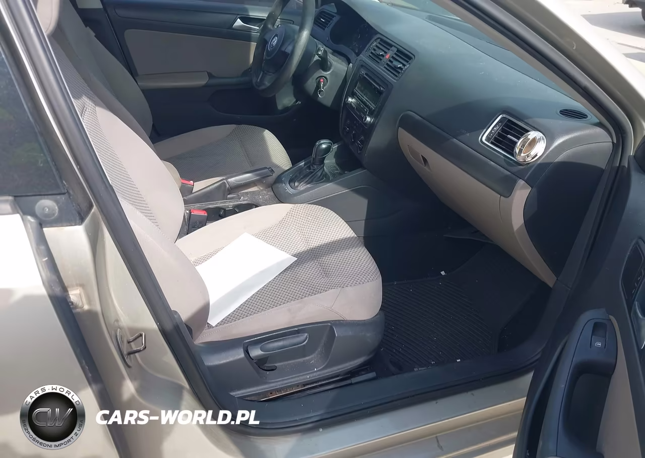 2013 Volkswagen Jetta 2.0L S VIN:3VW2K7AJ7DM318068 - 5