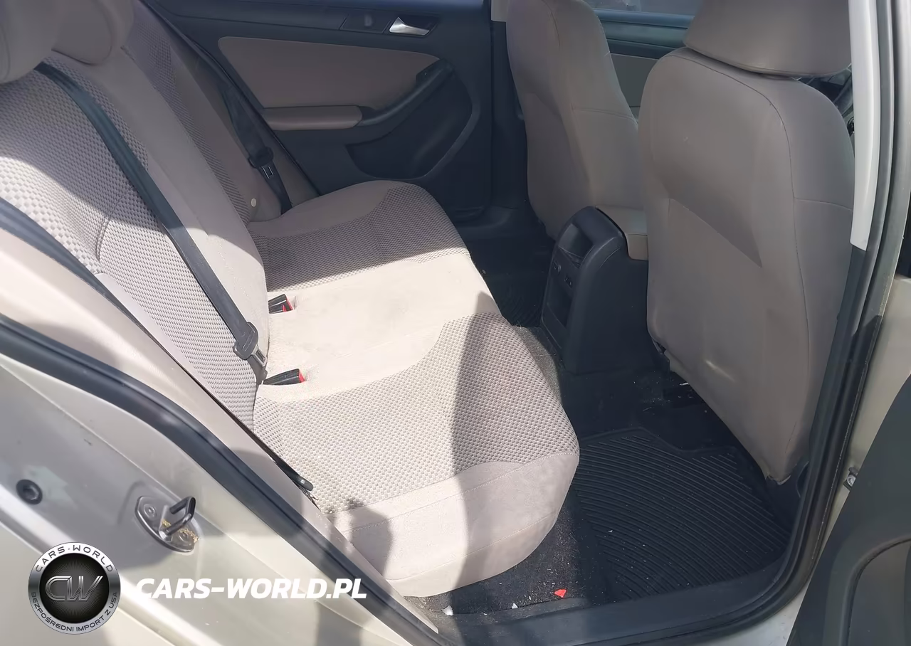 2013 Volkswagen Jetta 2.0L S VIN:3VW2K7AJ7DM318068 - 8
