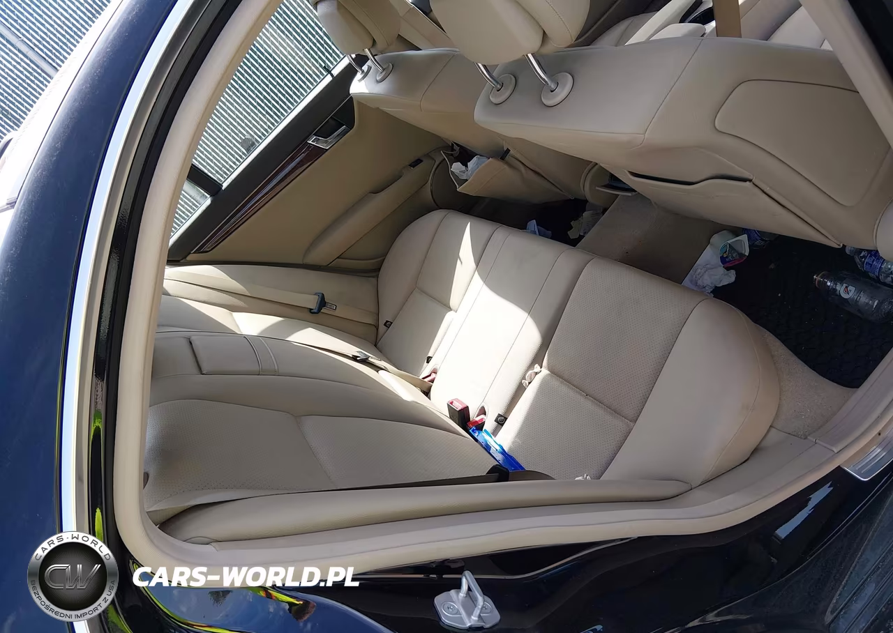 2011 Mercedes-Benz C 300 Luxury 4Matic VIN:WDDGF8BB4BR147792 - 8