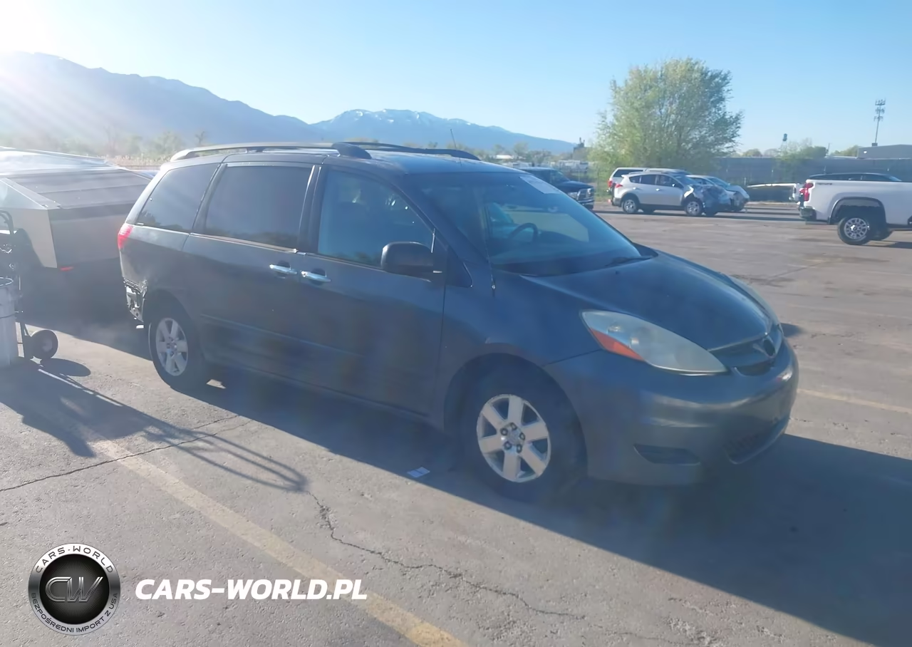 2006 Toyota Sienna Le