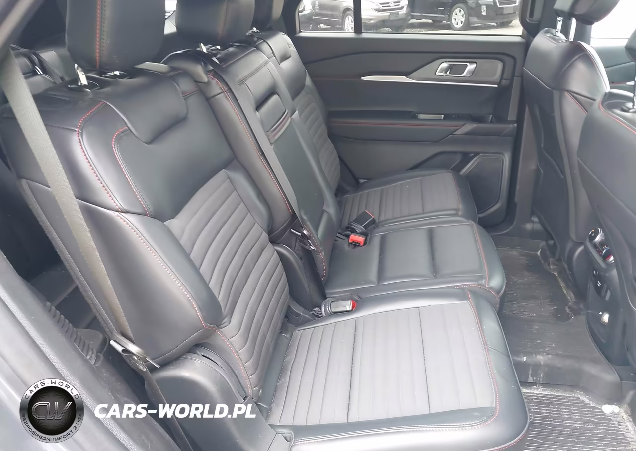 2025 Ford Explorer St-Line VIN:1FMUK8KH7SGC50385 - 8
