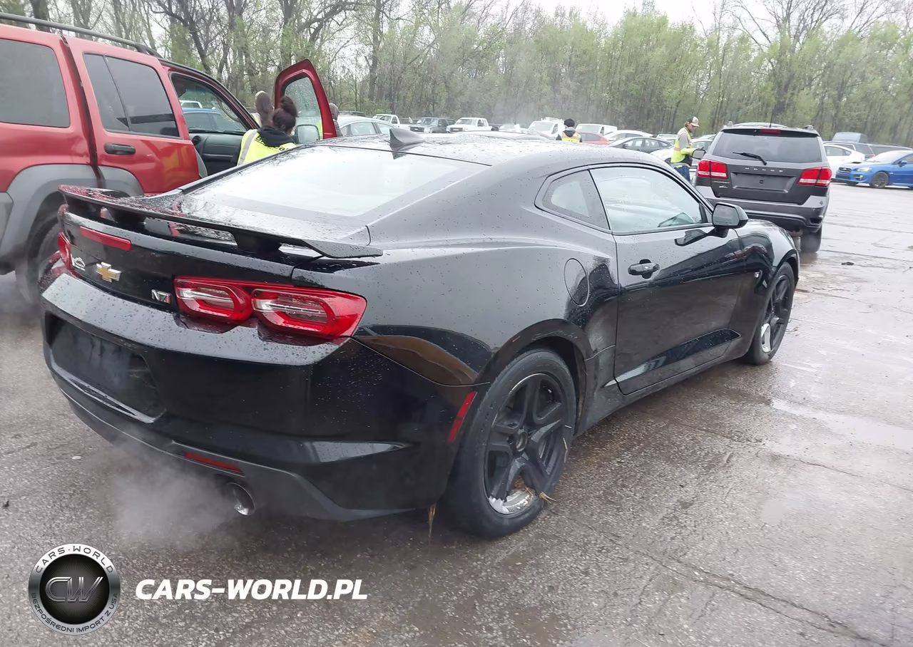 2019 Chevrolet Camaro 1Lt VIN:1G1FB1RS0K0108791 - 4
