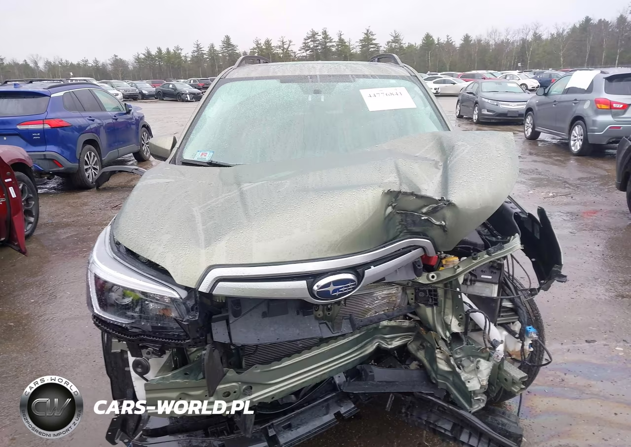 2021 Subaru Forester Premium VIN:JF2SKAJC6MH511898 - 13