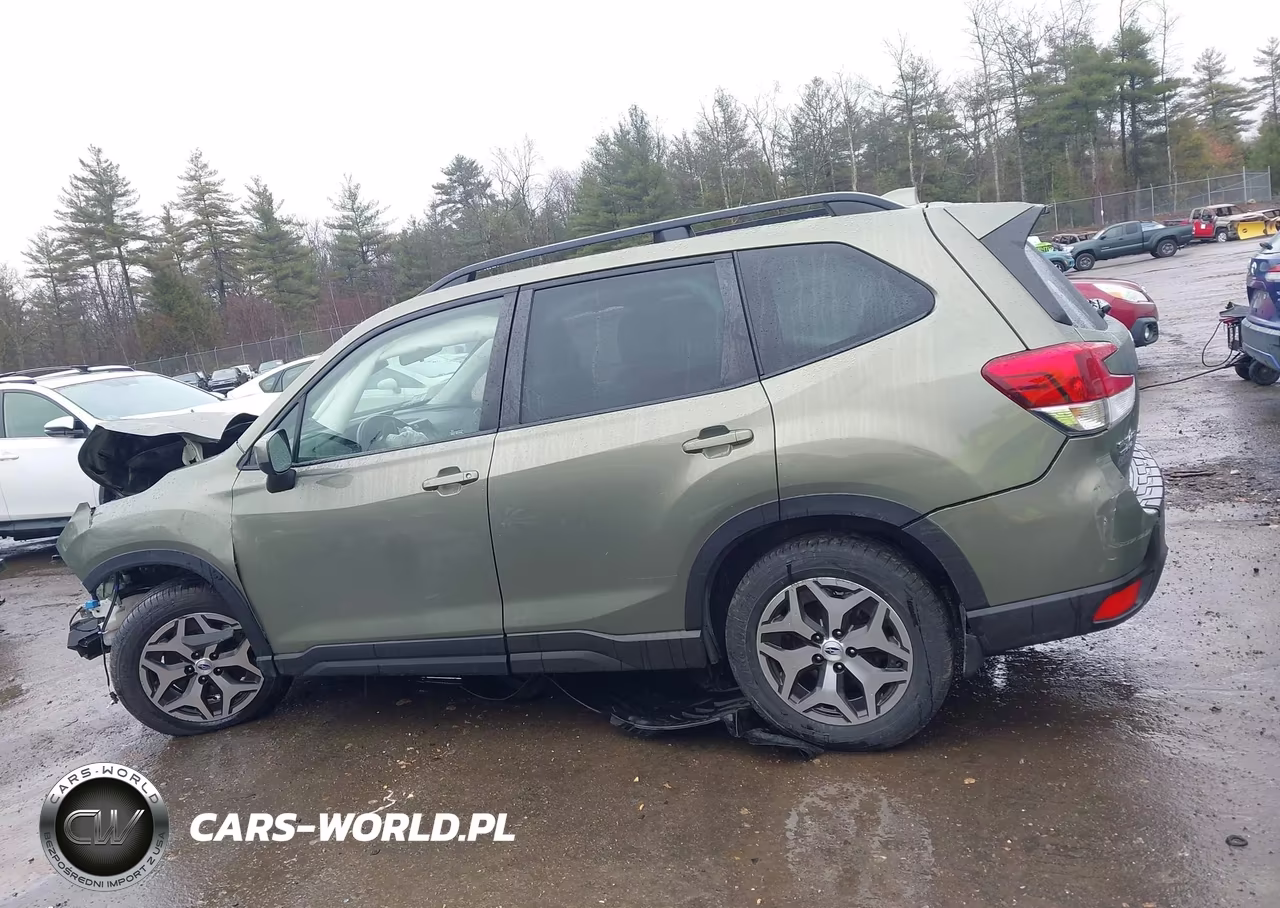 2021 Subaru Forester Premium VIN:JF2SKAJC6MH511898 - 15