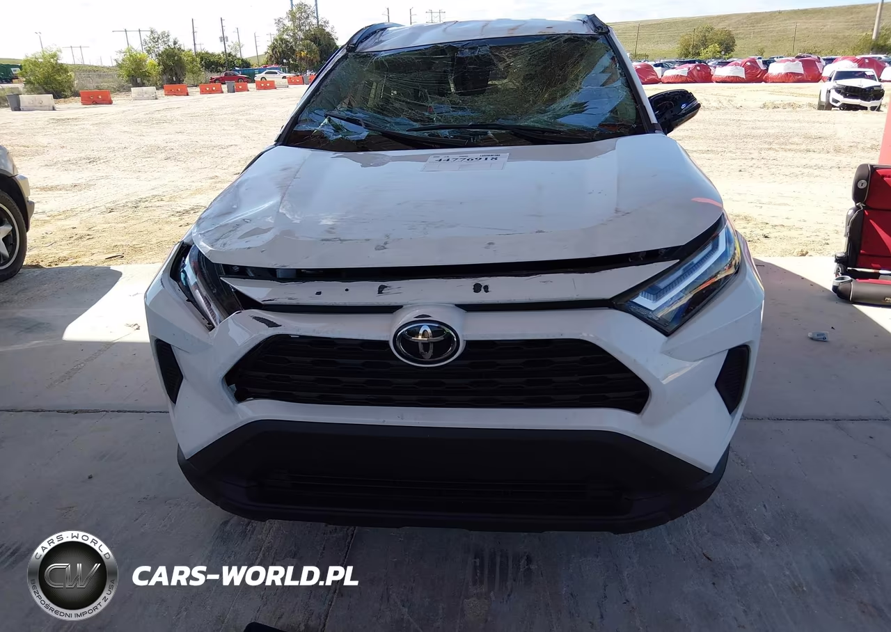 2024 Toyota Rav4 Xle VIN:2T3P1RFVXRC485891 - 12
