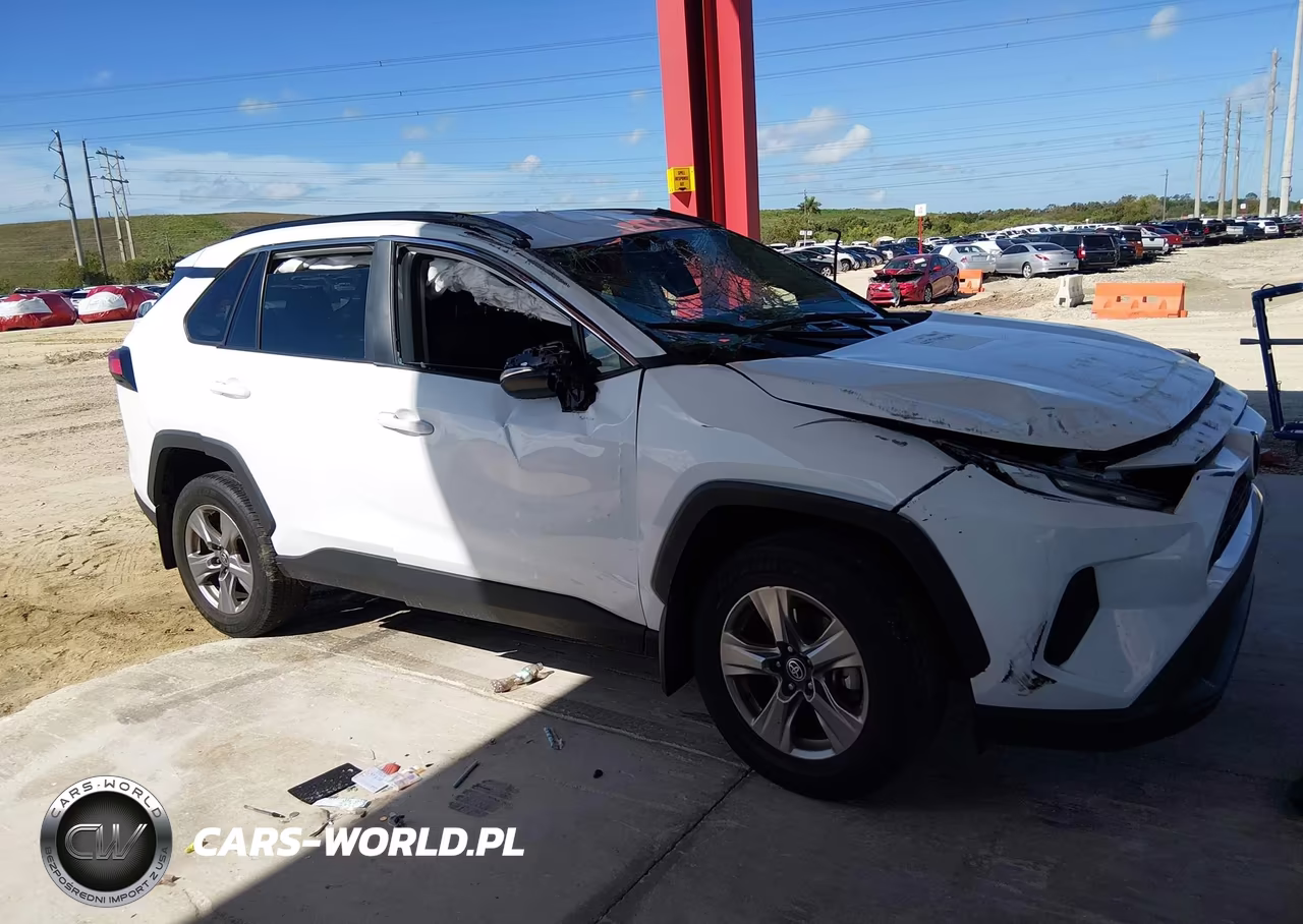 2024 Toyota Rav4 Xle VIN:2T3P1RFVXRC485891 - 13