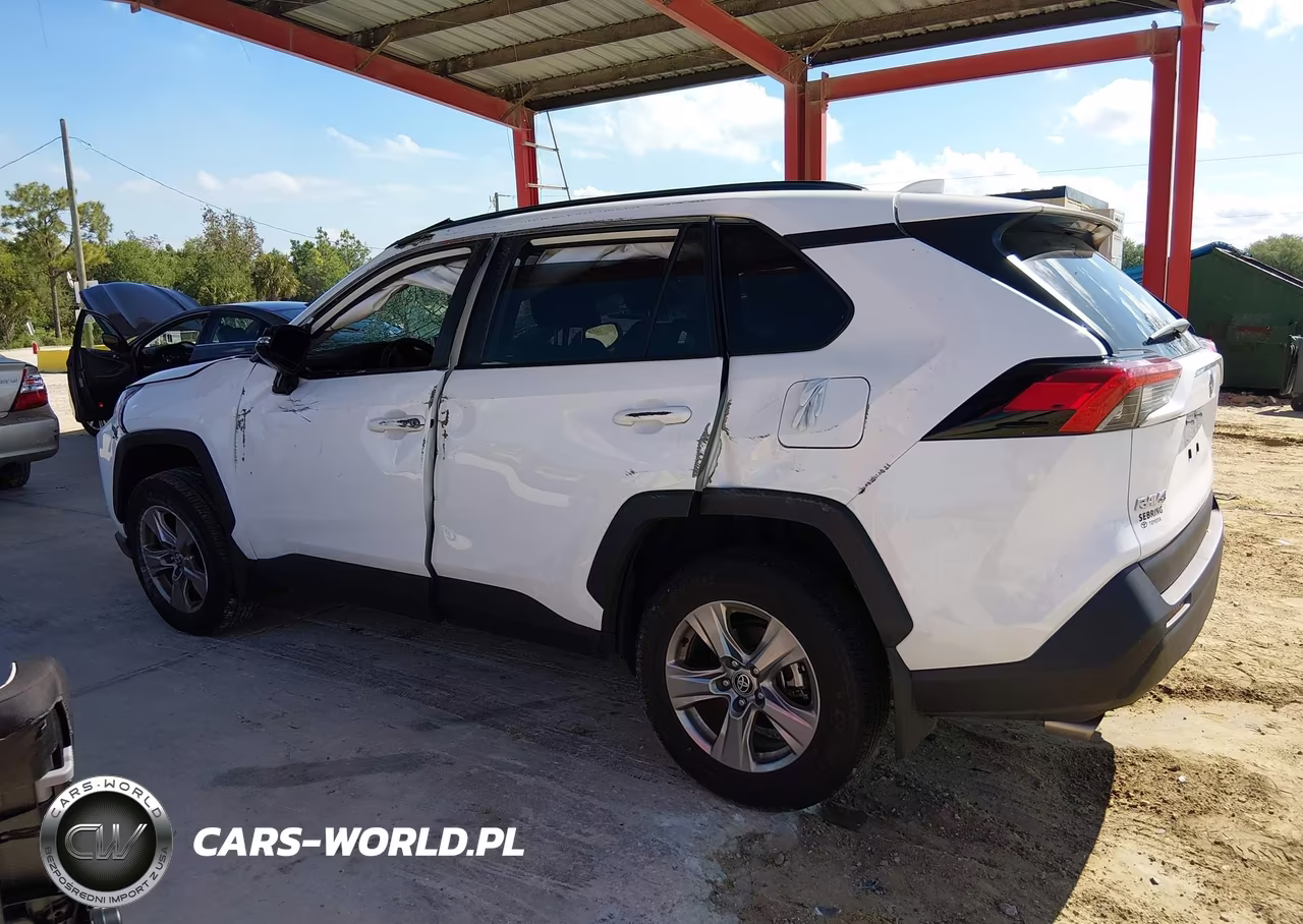 2024 Toyota Rav4 Xle VIN:2T3P1RFVXRC485891 - 14