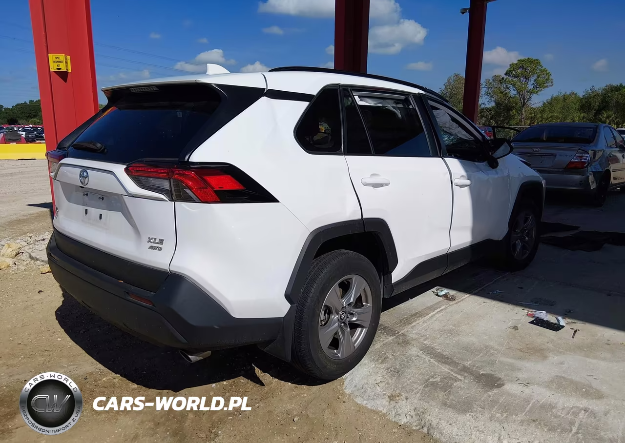 2024 Toyota Rav4 Xle VIN:2T3P1RFVXRC485891 - 4