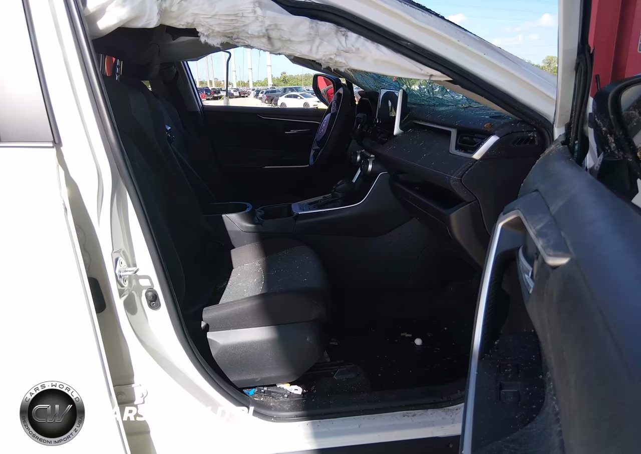 2024 Toyota Rav4 Xle VIN:2T3P1RFVXRC485891 - 5