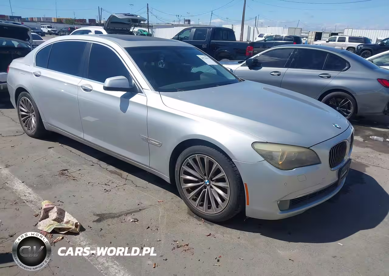 2012 BMW 750Li
