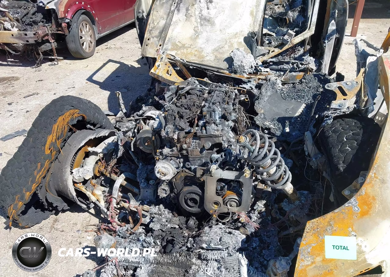 2022 Land Rover Defender 110 Standard VIN:SALEK7RX5N2098729 - 10