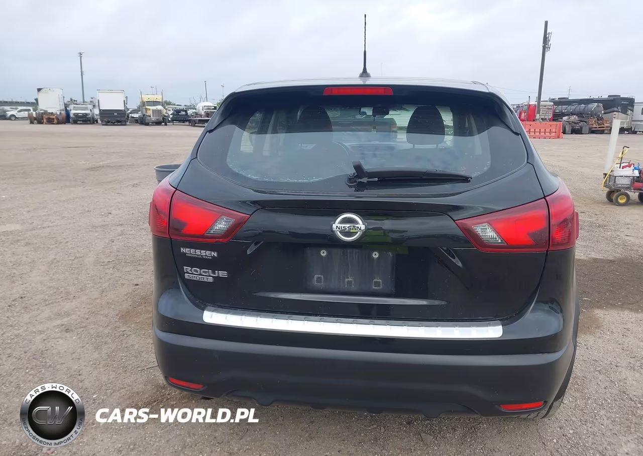 2018 Nissan Rogue Sport S VIN:JN1BJ1CPXJW195868 - 17