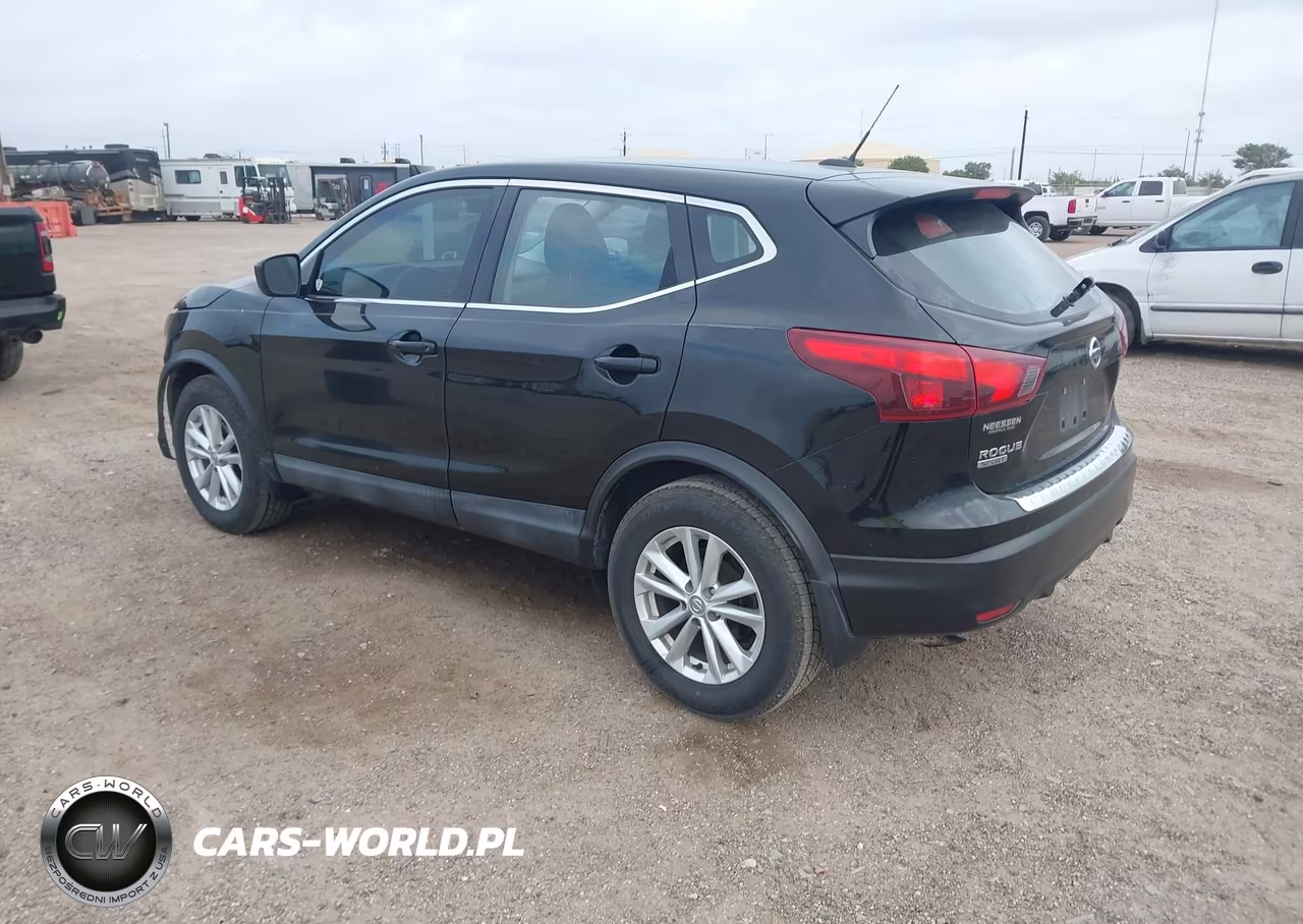 2018 Nissan Rogue Sport S VIN:JN1BJ1CPXJW195868 - 3