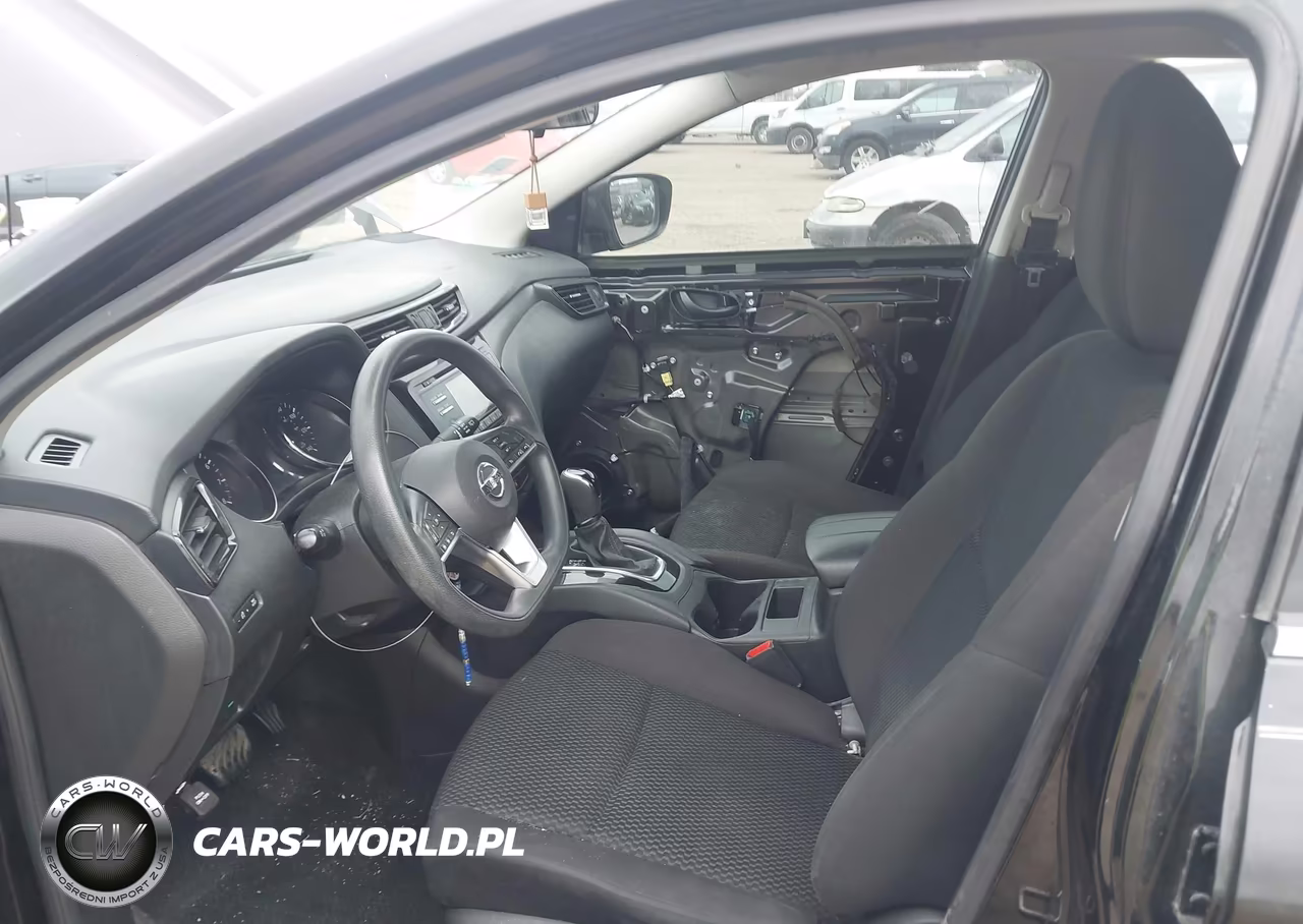 2018 Nissan Rogue Sport S VIN:JN1BJ1CPXJW195868 - 5