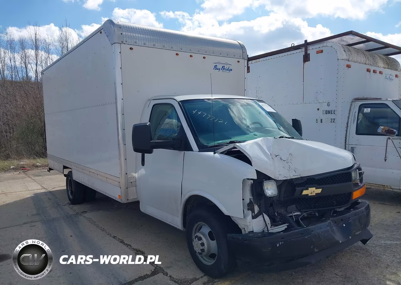2017 Chevrolet Express Cutaway Work Van
