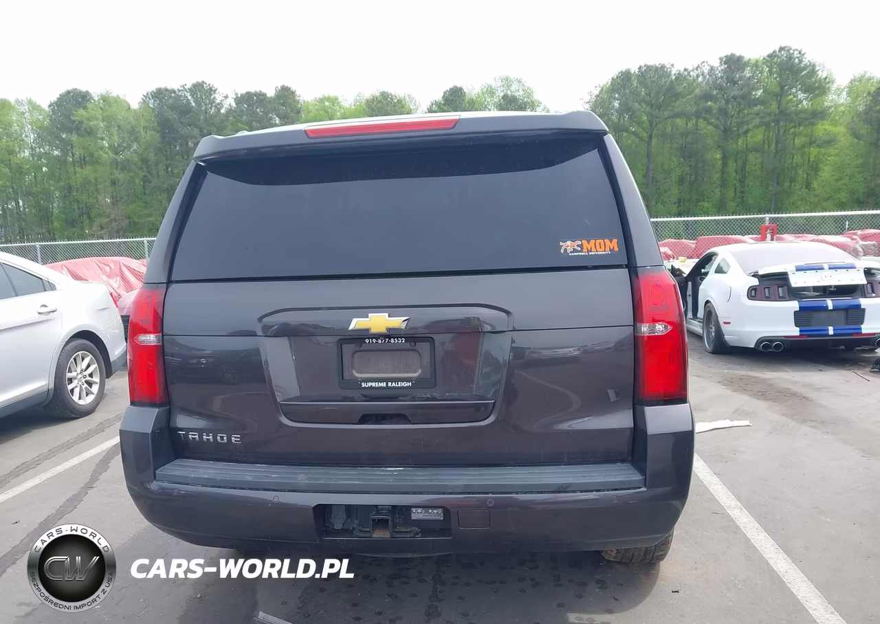 2015 Chevrolet Tahoe Lt VIN:1GNSCBKC2FR274122 - 17