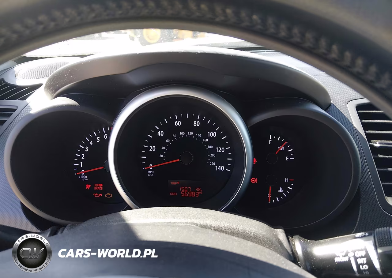 2013 Kia Soul + VIN:KNDJT2A62D7526007 - 7