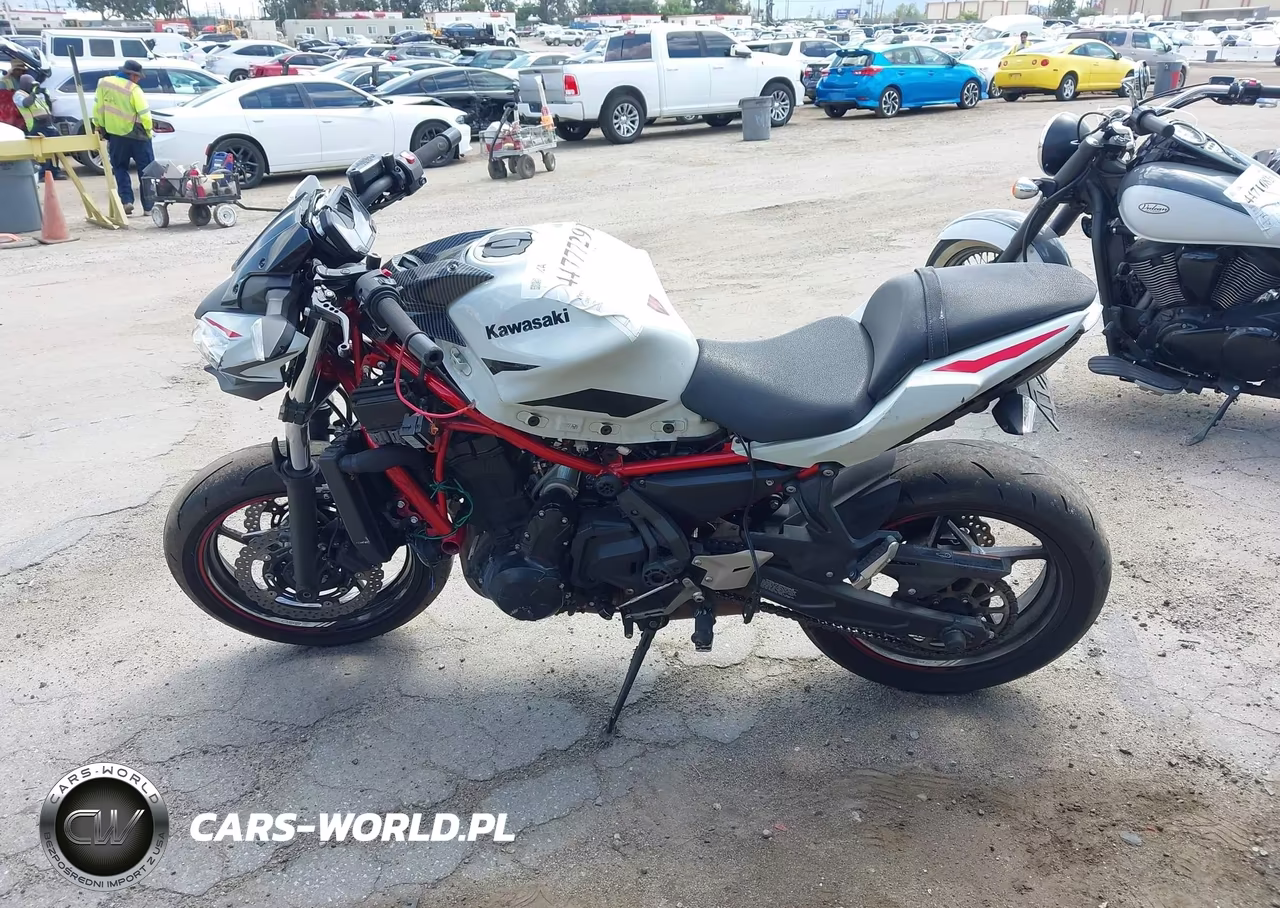 2022 Kawasaki Er650 K VIN:ML5EREK10NDA58475 - 13