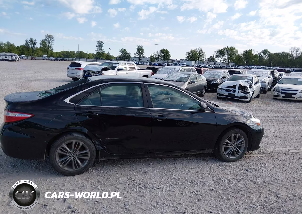 2015 Toyota Camry Se VIN:4T1BF1FKXFU936002 - 13