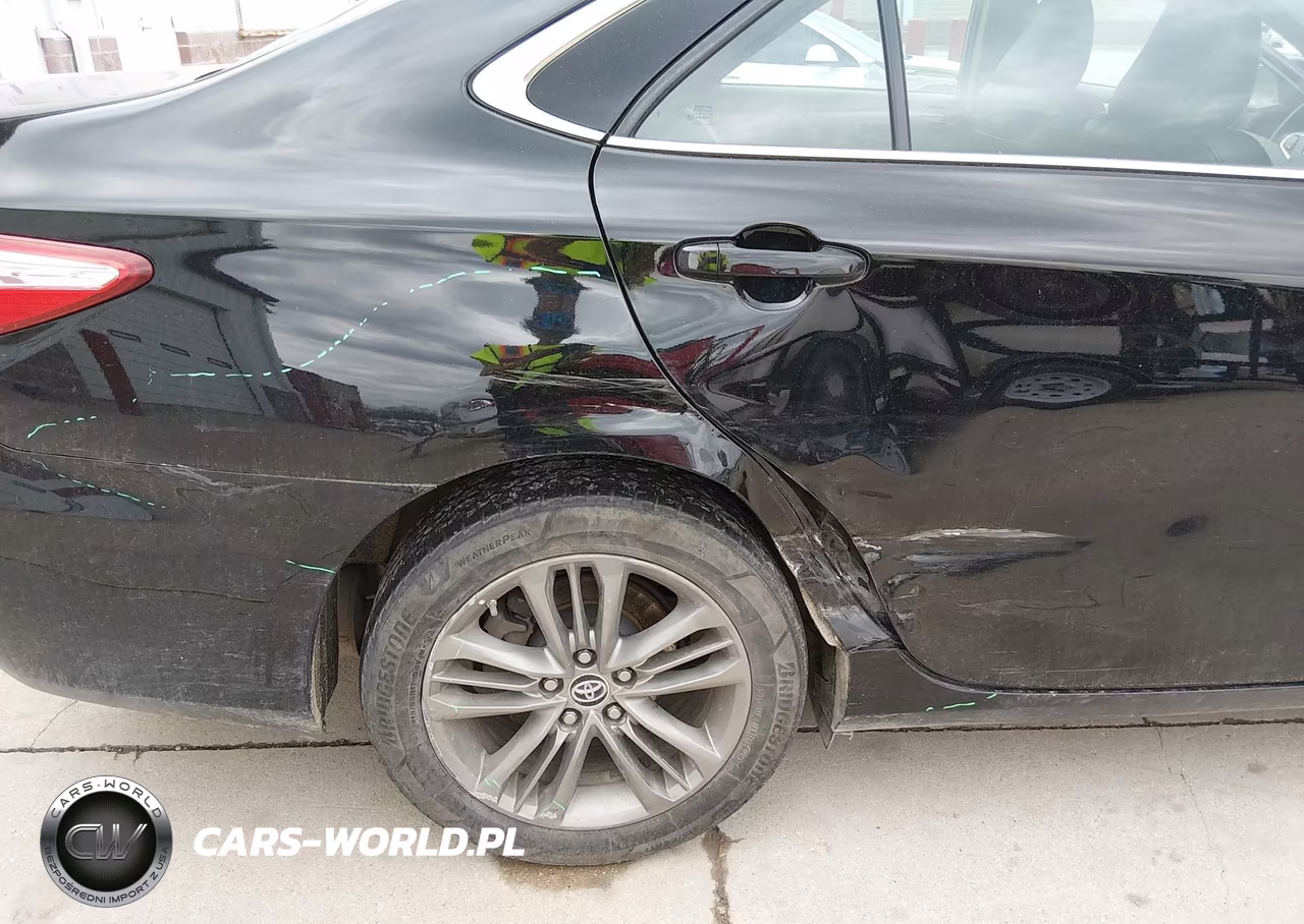 2015 Toyota Camry Se VIN:4T1BF1FKXFU936002 - 6