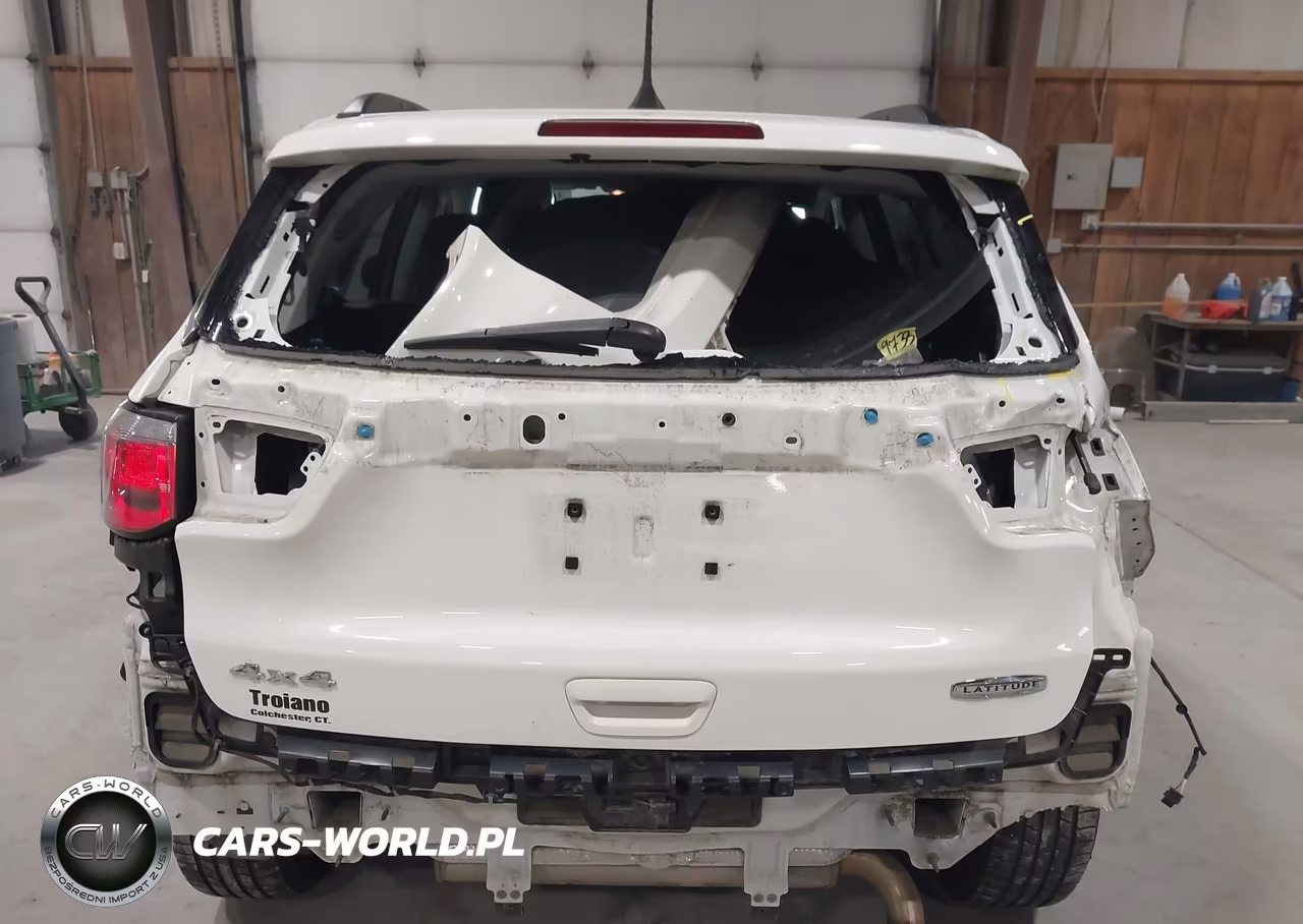 2019 Jeep Compass Latitude 4X4 VIN:3C4NJDBB5KT734454 - 6