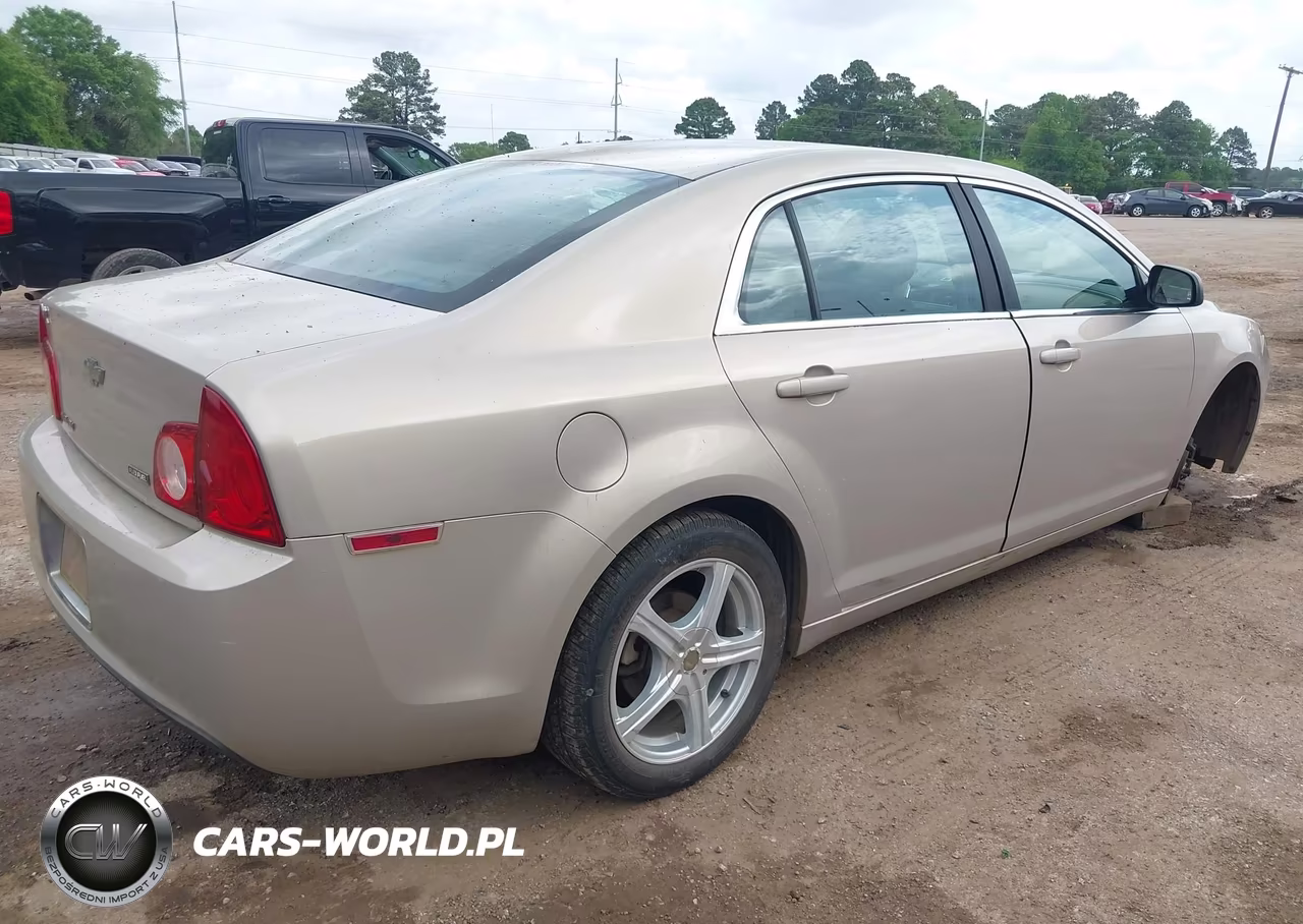 2010 Chevrolet Malibu Ls VIN:1G1ZA5E07AF142279 - 4