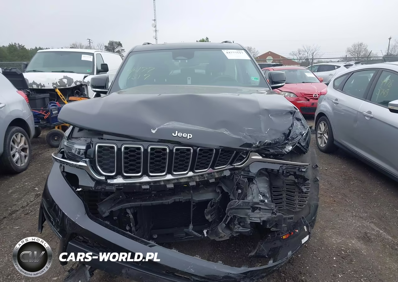 2022 Jeep Grand Cherokee L Limited 4X4 VIN:1C4RJKBG9N8505487 - 12