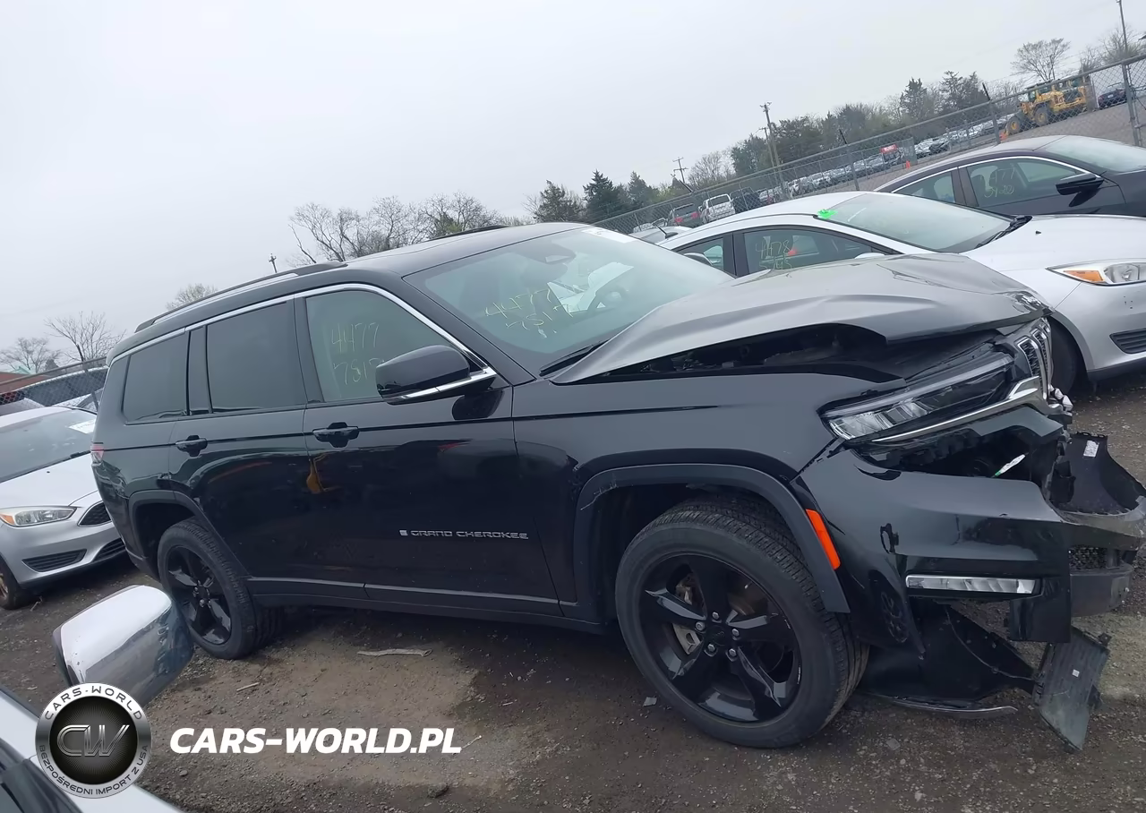 2022 Jeep Grand Cherokee L Limited 4X4 VIN:1C4RJKBG9N8505487 - 13