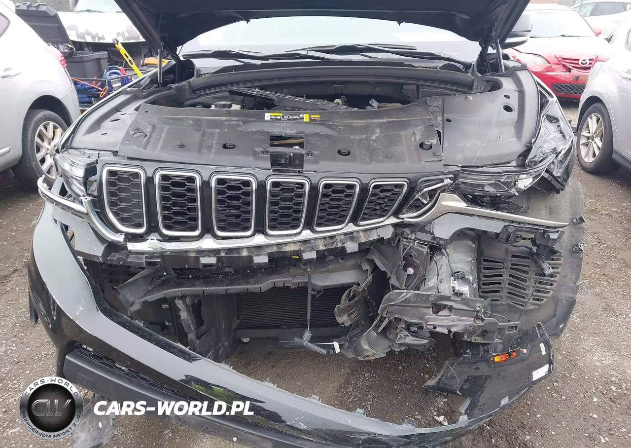 2022 Jeep Grand Cherokee L Limited 4X4 VIN:1C4RJKBG9N8505487 - 17