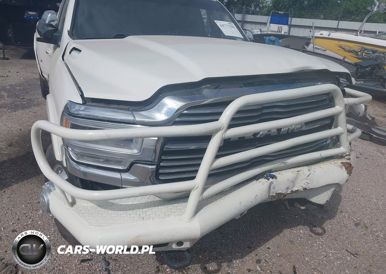 2022 Ram 3500 Laramie 4X4 8' Box VIN:3C63RRJL2NG113717 - 11