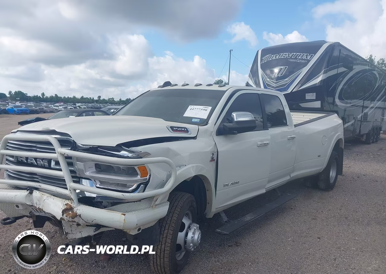 2022 Ram 3500 Laramie 4X4 8' Box VIN:3C63RRJL2NG113717 - 2
