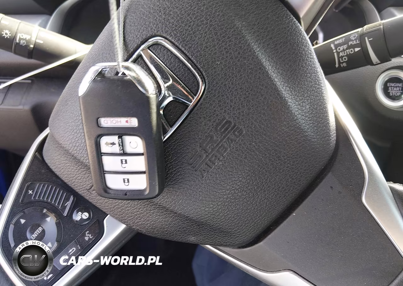 2017 Honda Civic Touring VIN:2HGFC3B93HH354165 - 11