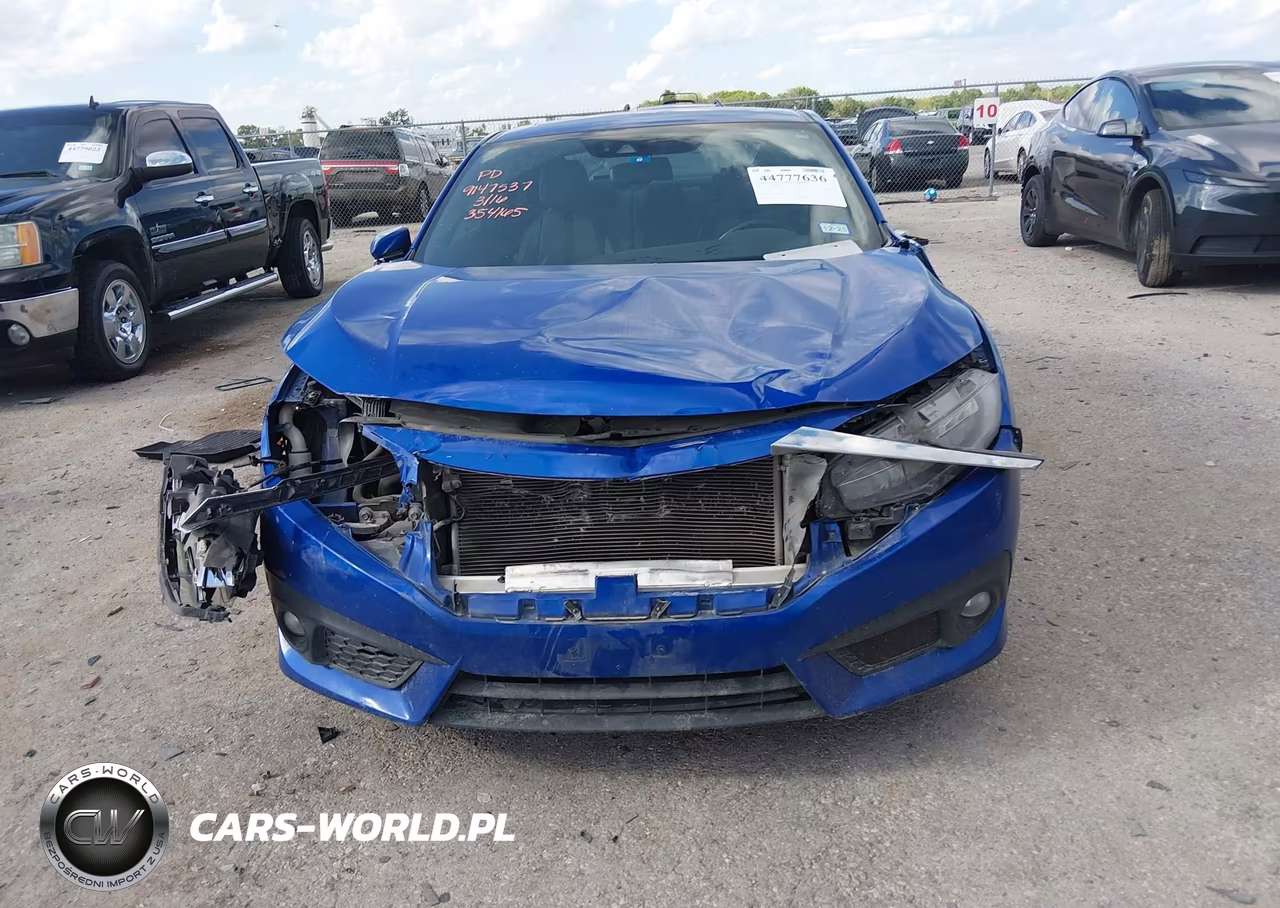 2017 Honda Civic Touring VIN:2HGFC3B93HH354165 - 6