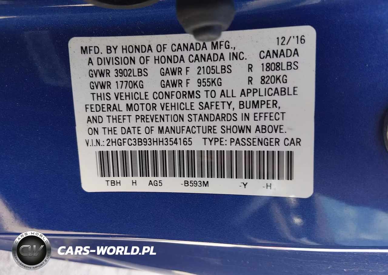 2017 Honda Civic Touring VIN:2HGFC3B93HH354165 - 9