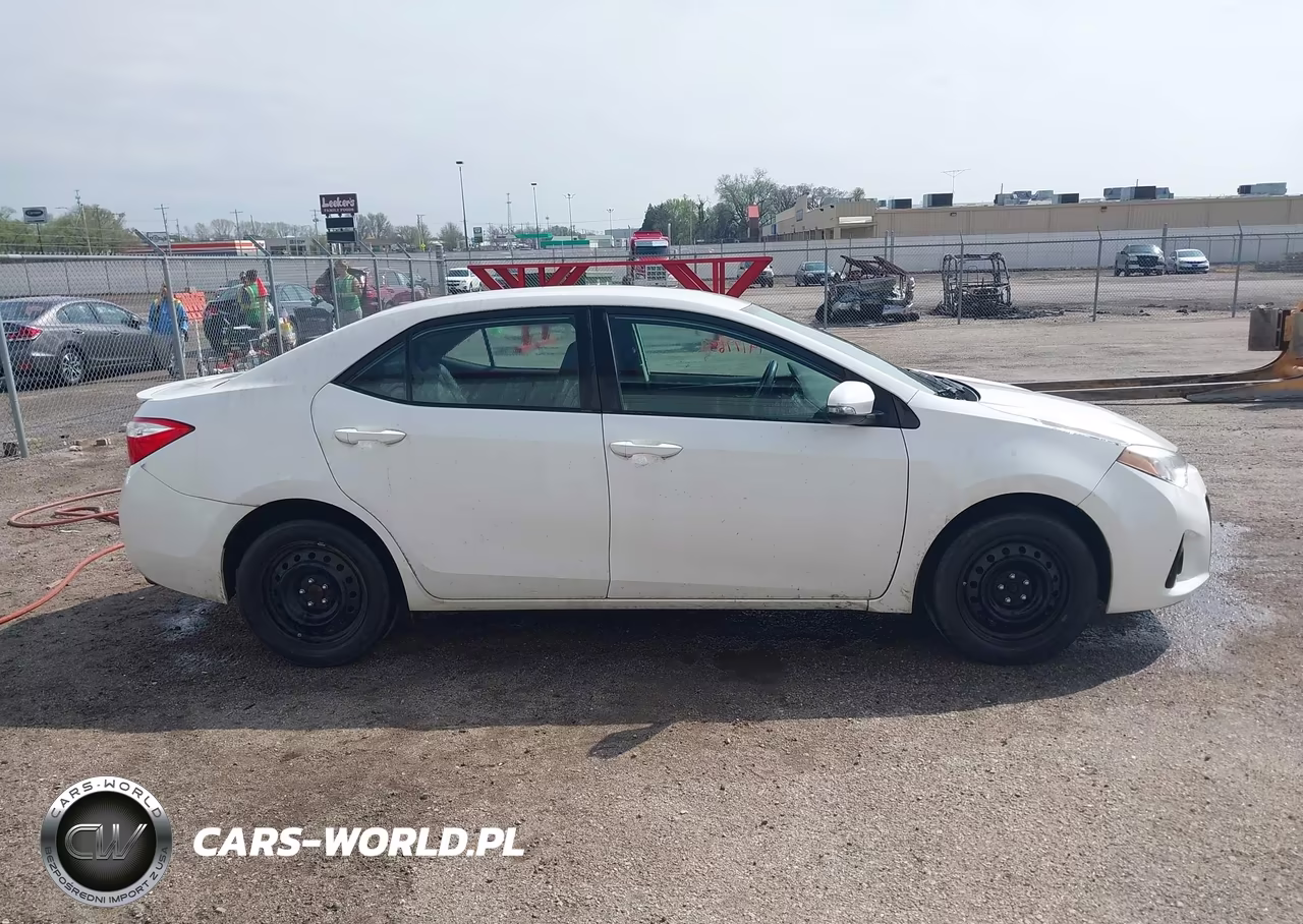 2014 Toyota Corolla S VIN:5YFBURHE6EP126717 - 14