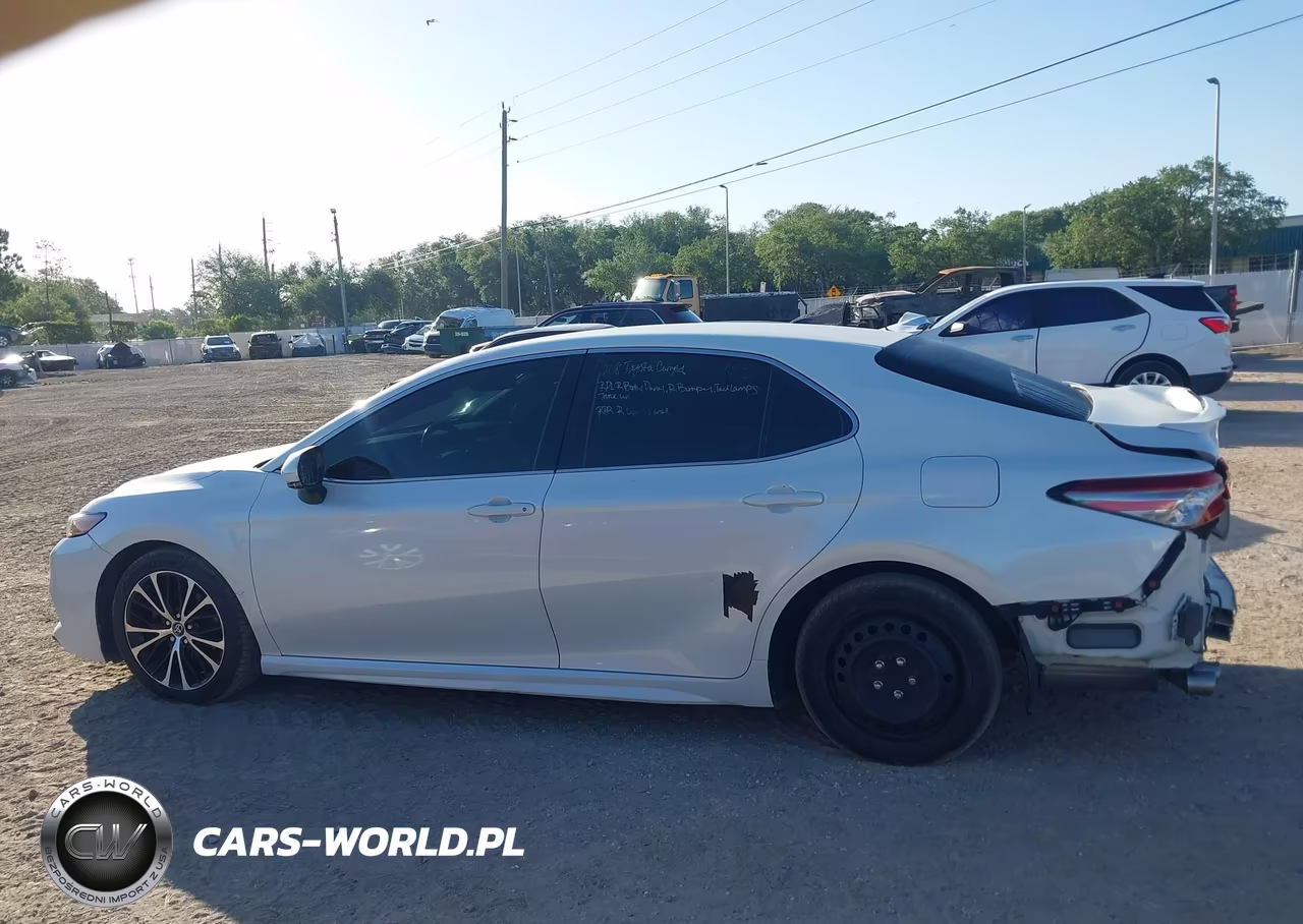 2018 Toyota Camry Xse VIN:4T1B61HK3JU116656 - 15