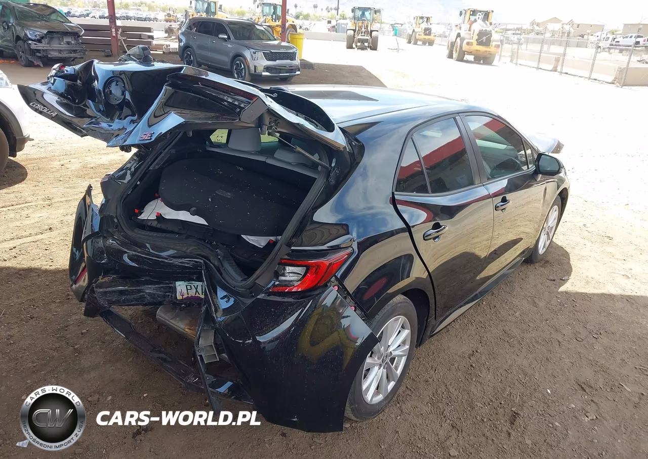 2025 Toyota Corolla Se VIN:JTND4MBE3S3243496 - 4