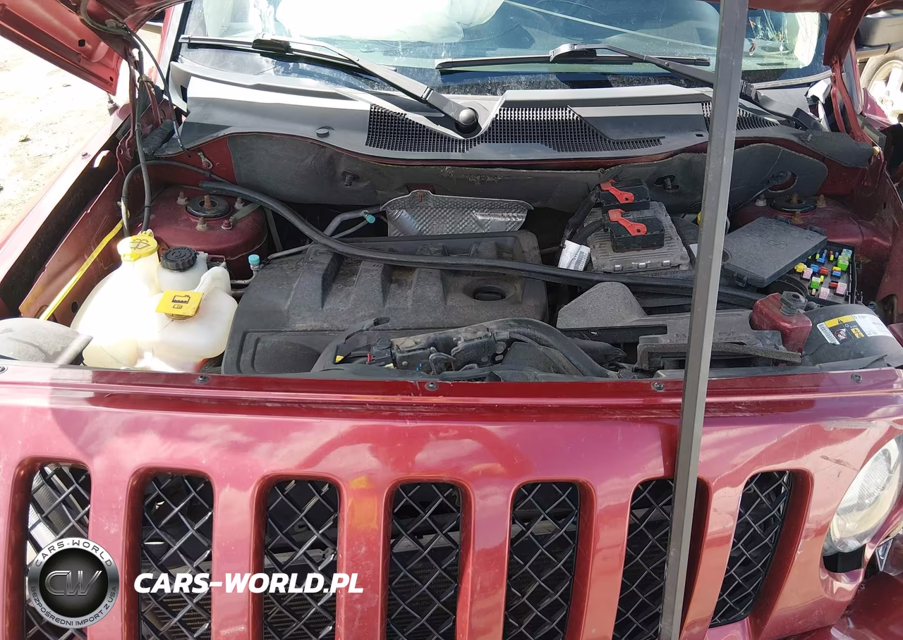 2016 Jeep Patriot Latitude VIN:1C4NJRFB5GD627828 - 10